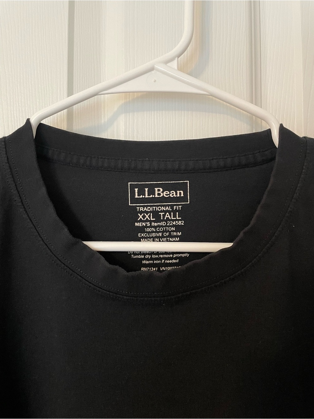 L.L. Bean Black Short-Sleeve Crewneck Tee XXL Tall